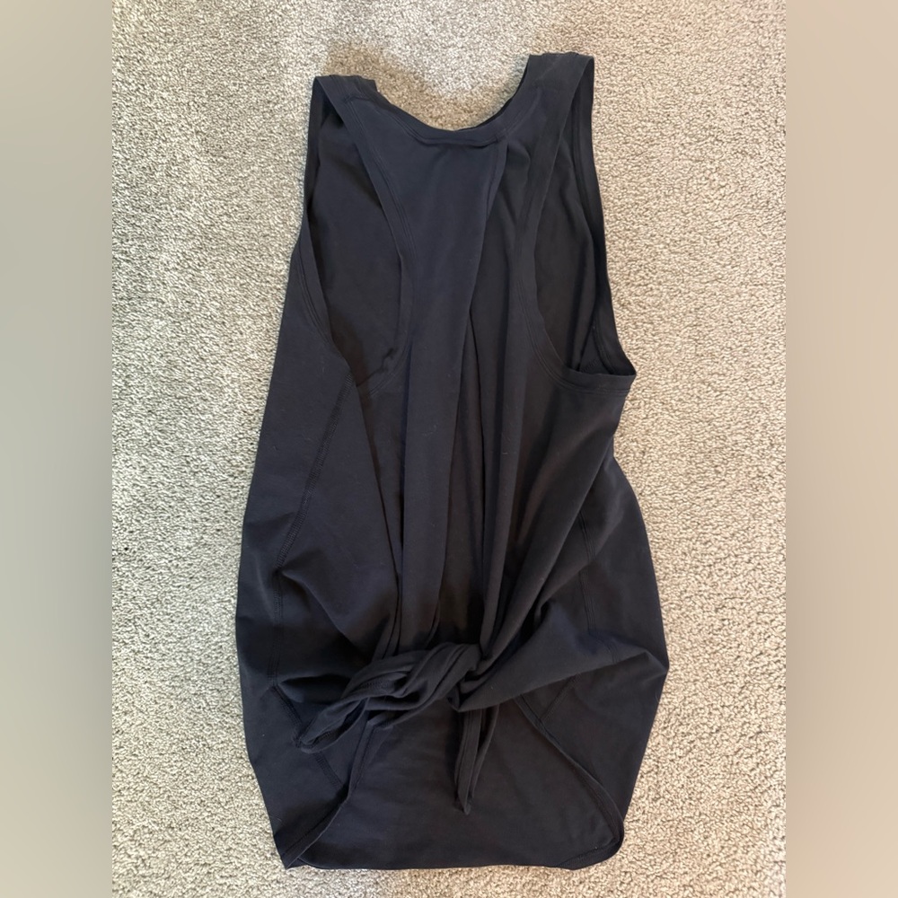 Lululemon all tied up tank Pima black 6